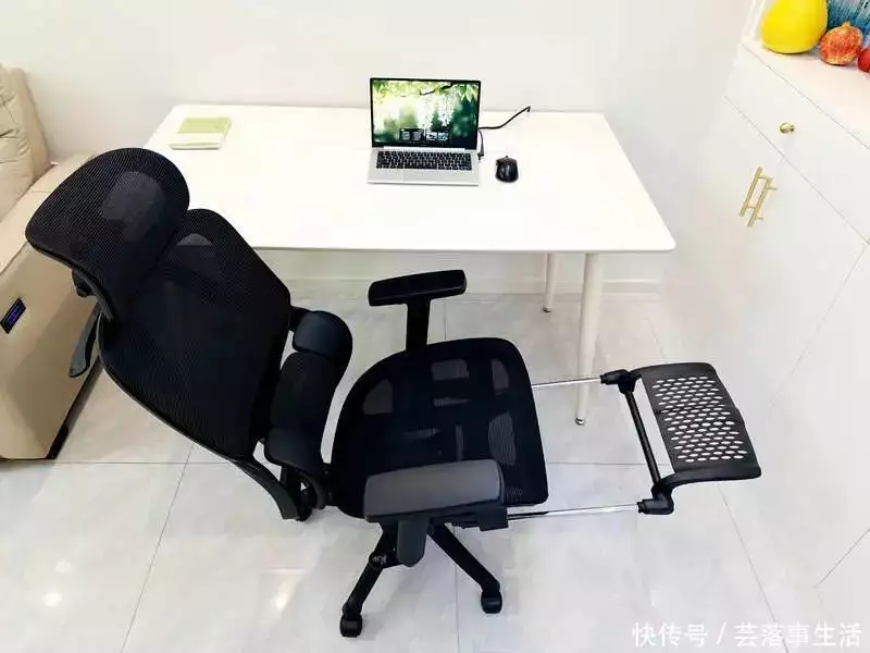 人体工学椅选购指南_久坐不累的人体工学椅推荐_办公室椅子