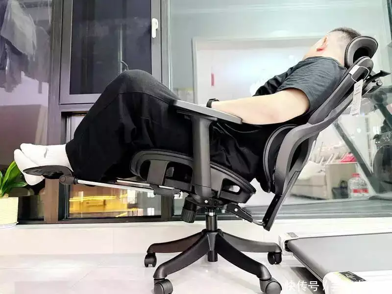 人体工学椅选购指南_久坐不累的人体工学椅推荐_办公室椅子
