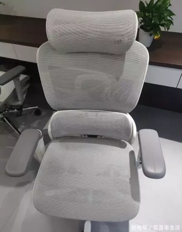 办公室椅子_久坐不累的人体工学椅推荐_人体工学椅选购指南