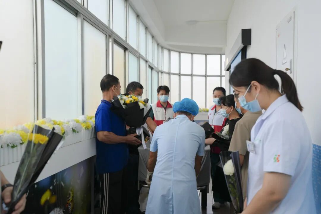 18岁女孩无私奉献器官_广西藤县少女器官捐献_18岁少女离世捐献器官让3人重获新生