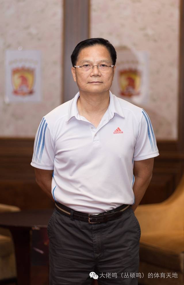 中国体坛名嘴系列专访8:陈熙荣,斯科拉里酷似米卢,高拉特MVP当之无愧,管理水平高是恒大赛季称霸主因
