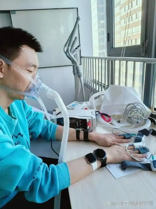 为什么一块手表能监测多种健康指标_智能手表健康监测功能原理_心率监测技术细节