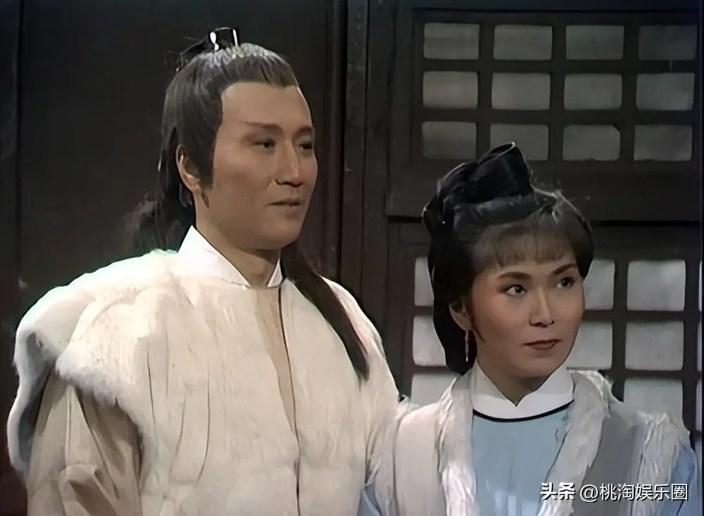 香港影坛巨星谢贤离世_谢贤曾称想不到谢霆锋会对他这么好_谢霆锋证实父亲死讯