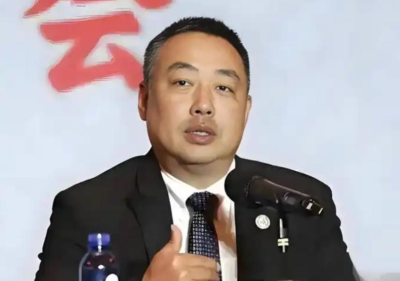梯队建设问题分析_乒乓球王励勤_国乒年轻队员表现不佳
