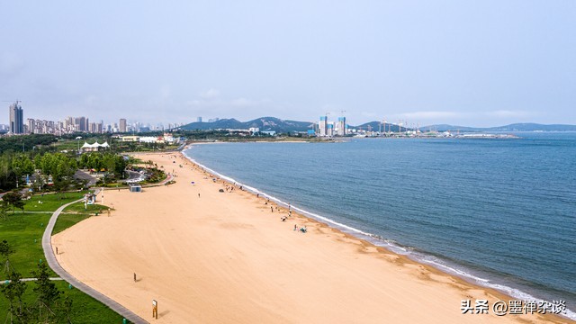 青岛15个宝藏地_为什么青岛海水蓝_青岛免费海滩攻略