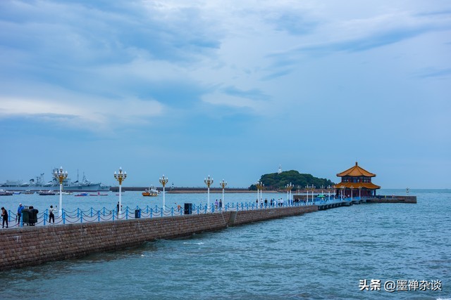 青岛15个宝藏地_为什么青岛海水蓝_青岛免费海滩攻略