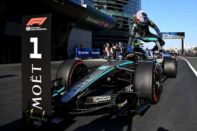 F1维斯塔潘吐槽驾驶习惯变化_F1新规则能量策略分析_f1 2026 欧洲站