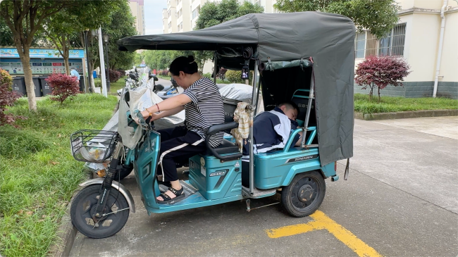 “板凳男孩”高考586分 十五年坚持终获回报
