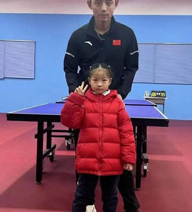 张继科杭州乒乓球馆_张继科乒乓球教学_刘诗雯张继科