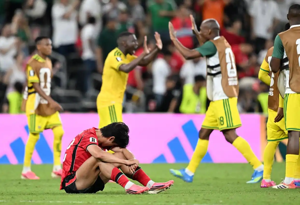 世界杯32强全部出炉_世界杯小组赛亚足联球队表现_日本澳大利亚晋级世界杯