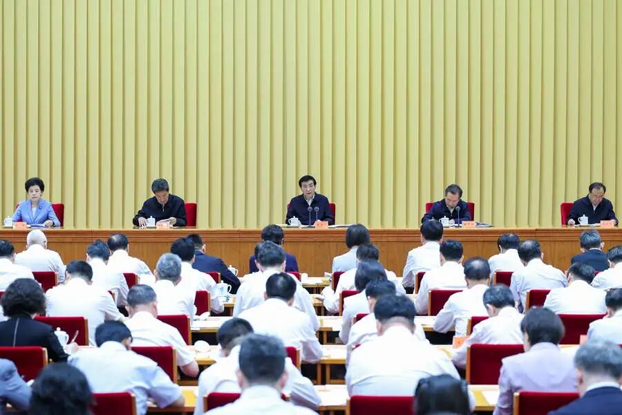 新时代侨务工作_凝聚侨心侨力_促进团结奋斗 汇聚磅礴力量
